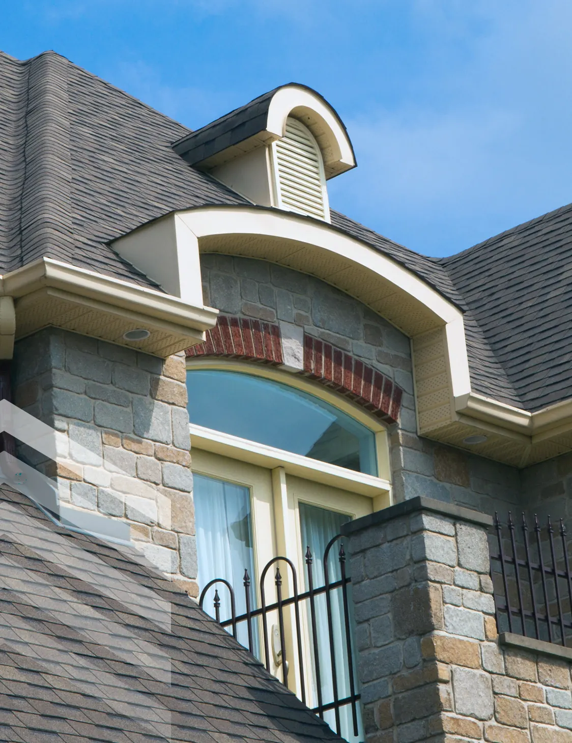 Commercial flat-roof project by Abby's Roofing in Edgewater, NJ.